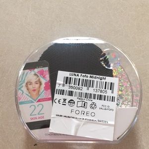 Foreign Luna brand new never out of the box!